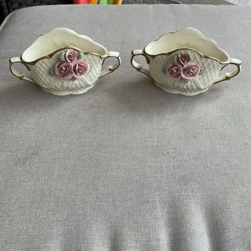 Vintage Planter Cream Green Pink Gold Cappadimonte Handles Raised Flowers